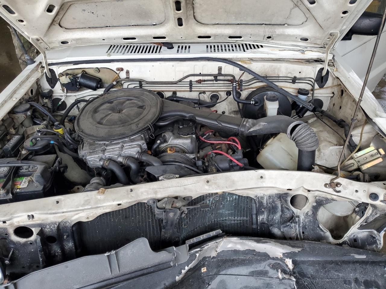 1988 Mazda B2200 Short Bed VIN: JM2UF113XJ0356547 Lot: 93286315