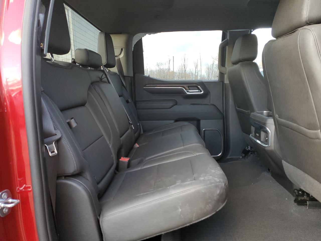 2022 GMC Sierra K1500 Slt VIN: 3GTUUDET2NG579818 Lot: 92442635