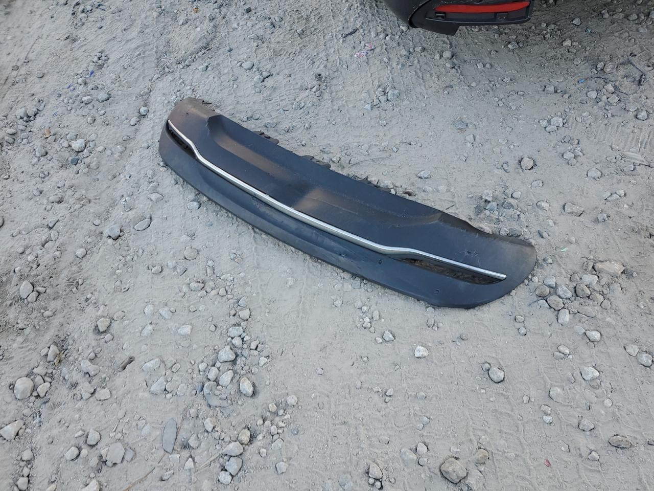 2015 Chrysler 200 Limited VIN: 1C3CCCAB3FN703940 Lot: 93250935