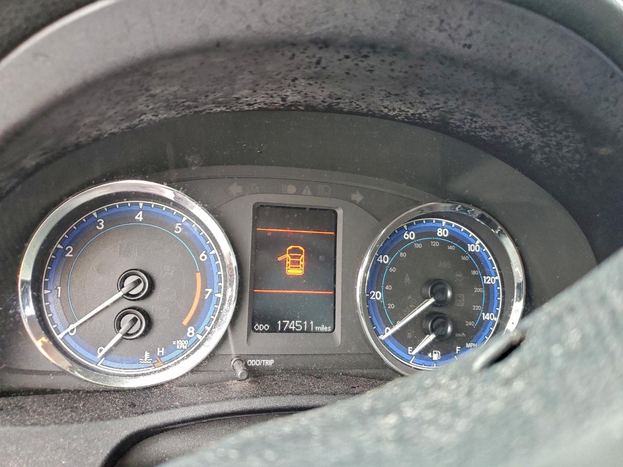 2017 Toyota Corolla L VIN: 2T1BURHE9HC915707 Lot: 94095355