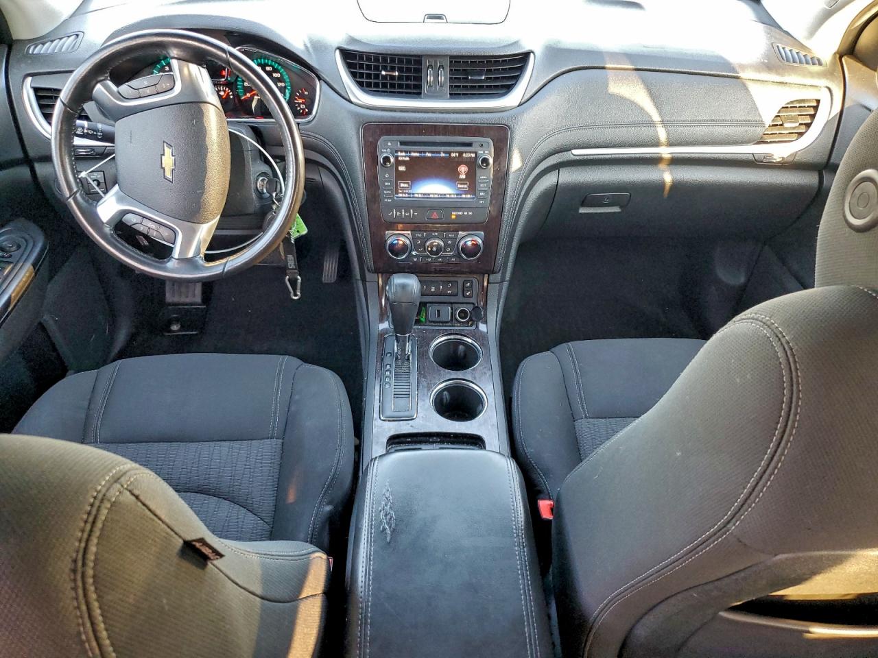 2015 Chevrolet Traverse Lt VIN: 1GNKRHKD1FJ161657 Lot: 94286745