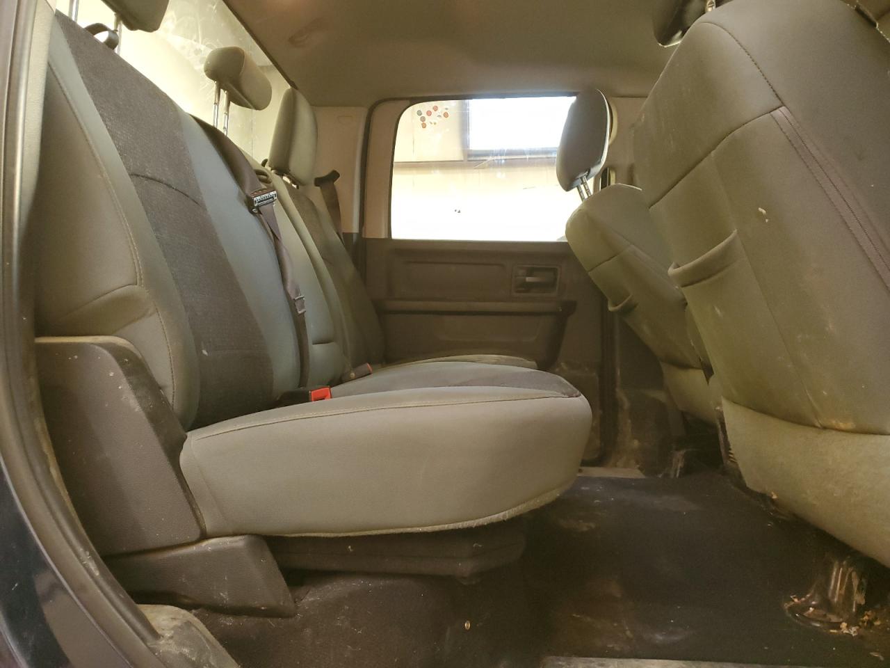 2020 Ram 1500 Classic Tradesman VIN: 3C6RR7KT0LG305910 Lot: 93354665