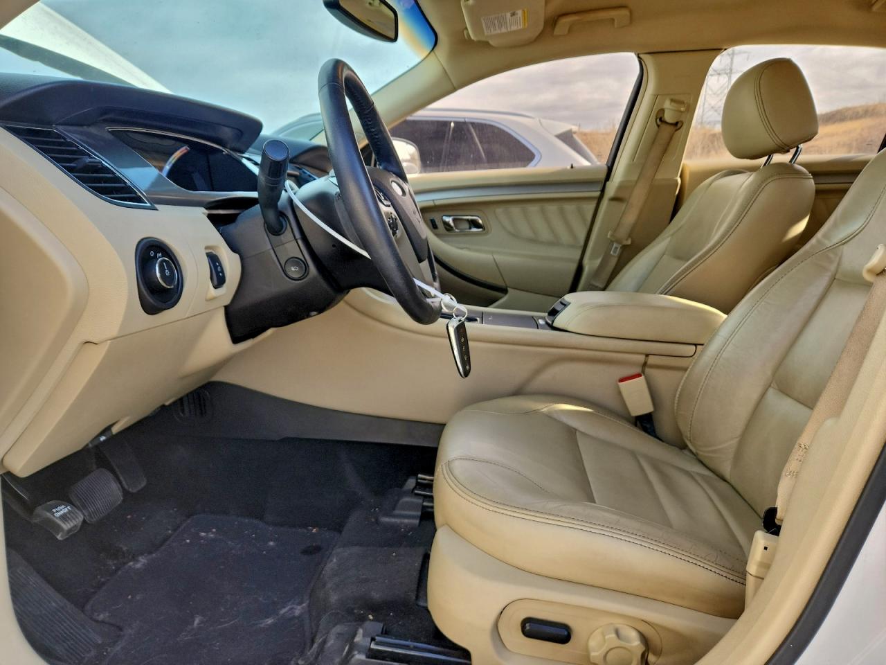 2015 Ford Taurus Sel VIN: 1FAHP2E99FG207655 Lot: 94120585