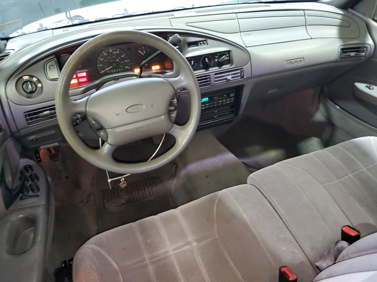 1995 Ford Taurus Gl VIN: 1FALP52U4SA141923 Lot: 90367485