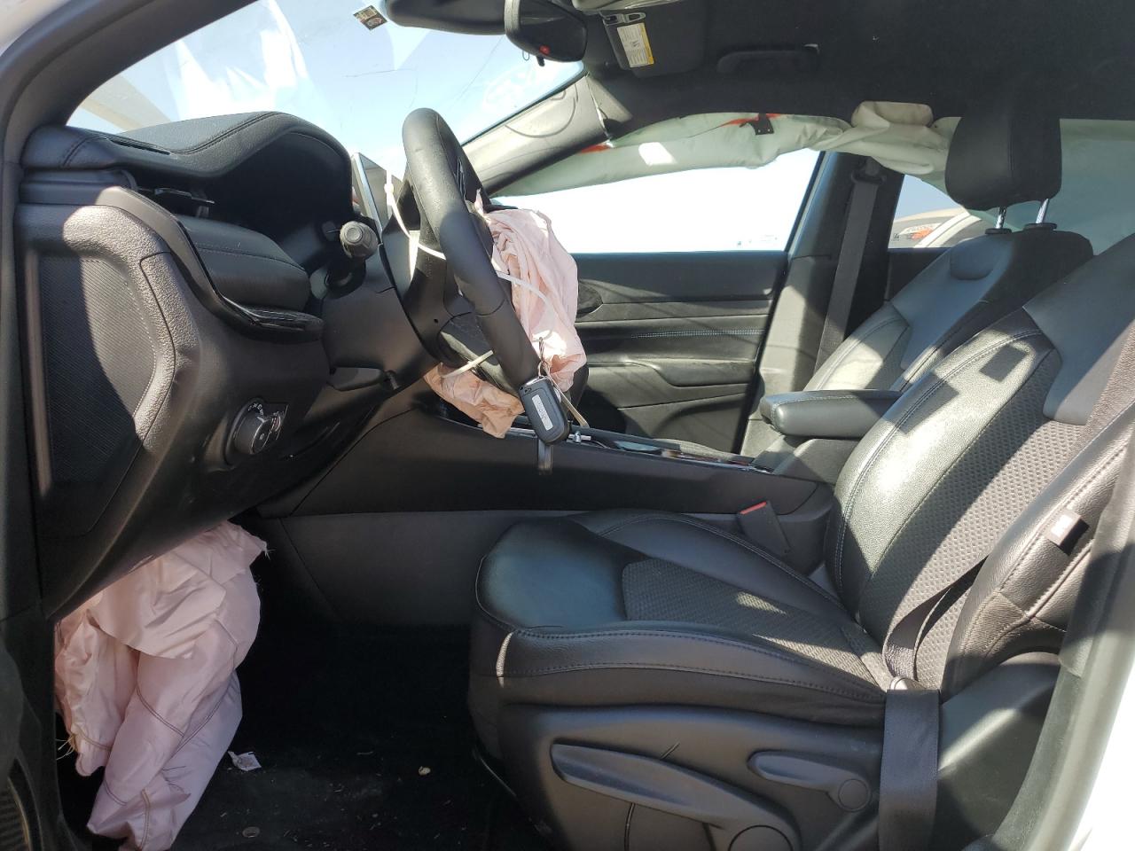 2025 Jeep Compass Latitude VIN: 3C4NJDBN3ST516202 Lot: 92468405