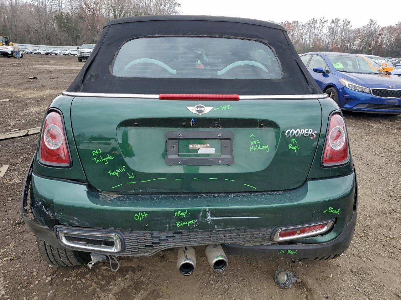 2011 Mini Cooper S VIN: WMWZP3C58BTX82669 Lot: 94225655