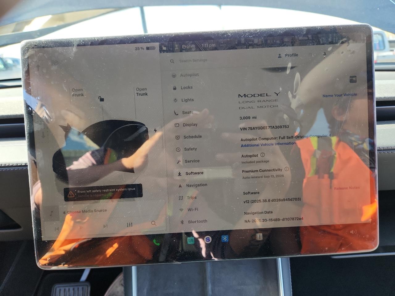 2026 Tesla Model Y VIN: 7SAYGDEE7TA389753 Lot: 91257205