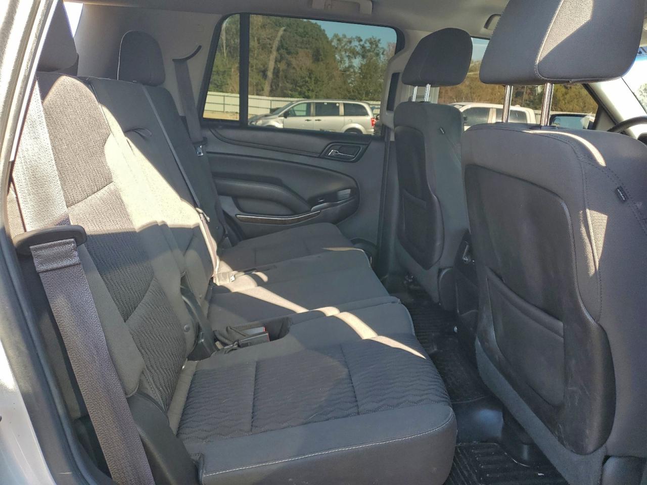 2015 Chevrolet Tahoe C1500 Ls VIN: 1GNSCAKC7FR510712 Lot: 94071925