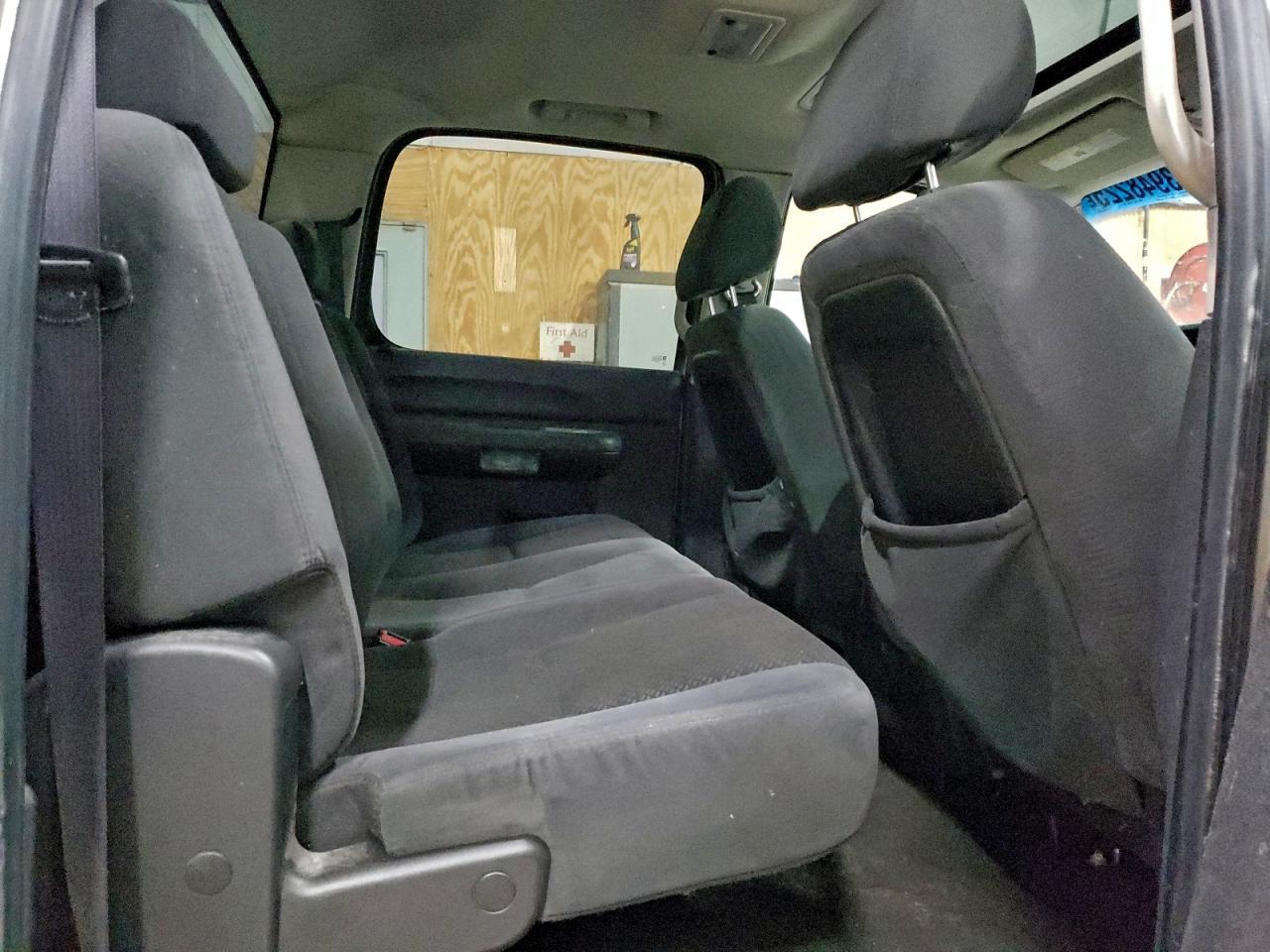 2008 Chevrolet Silverado K1500 VIN: 3GCEK133X8G307923 Lot: 93948225