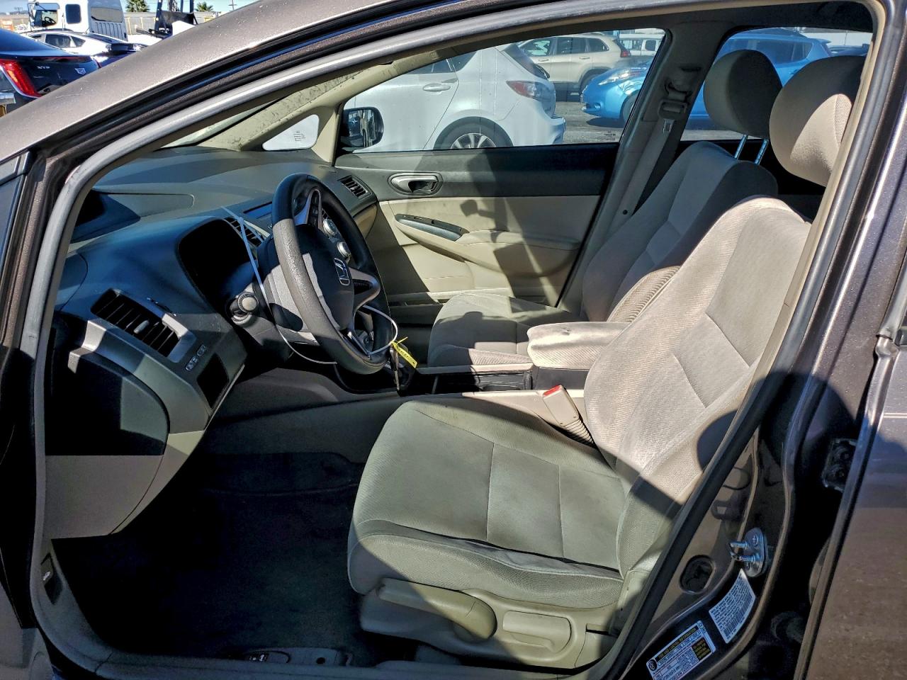 2010 Honda Civic Lx VIN: 19XFA1F54AE006151 Lot: 93945945