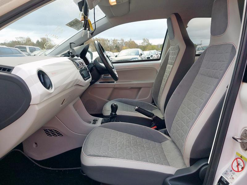 2018 VOLKSWAGEN UP BY BEATS BMT 