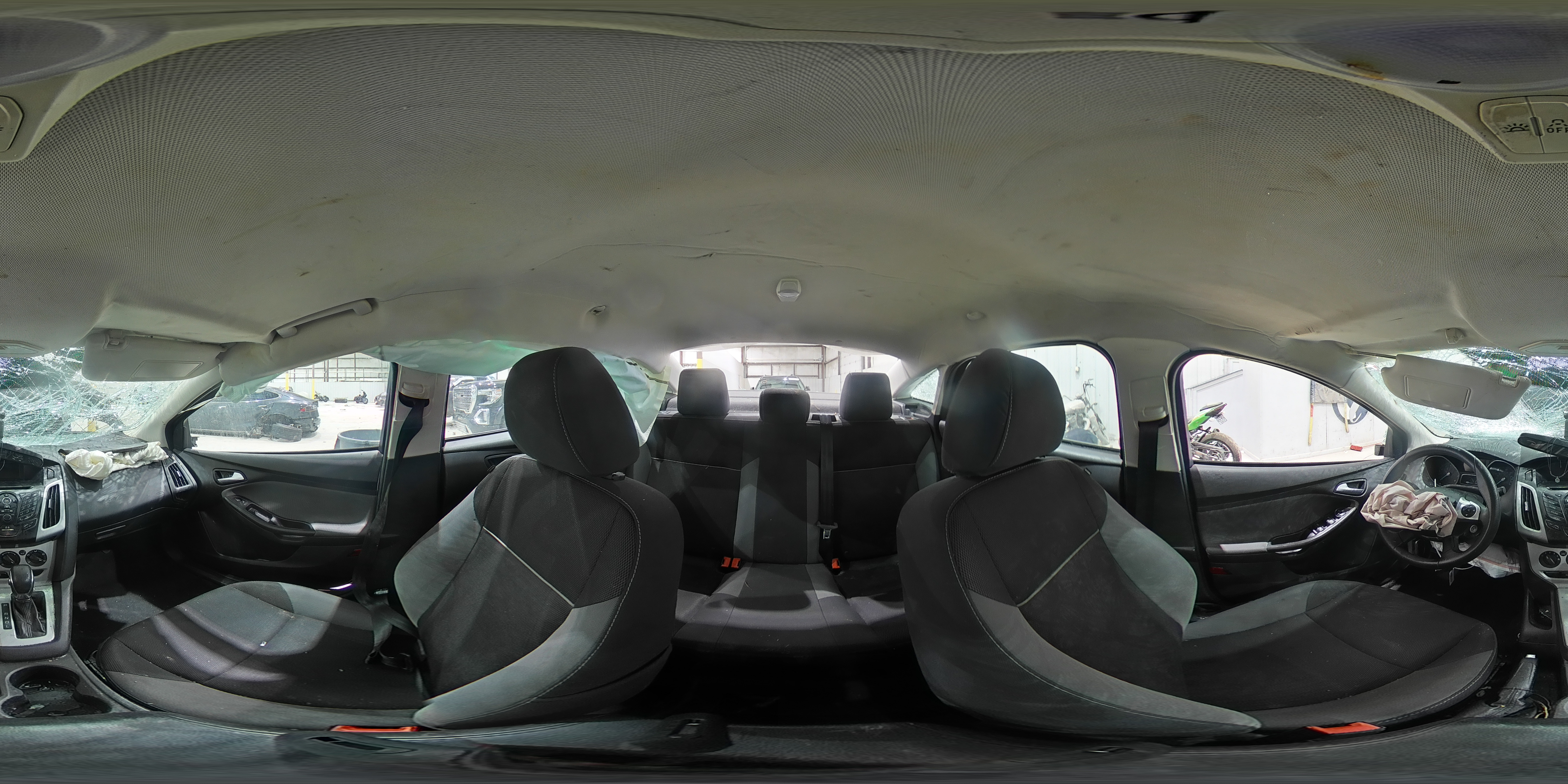 2014 Ford Focus Se VIN: 1FADP3F28EL388971 Lot: 93282885