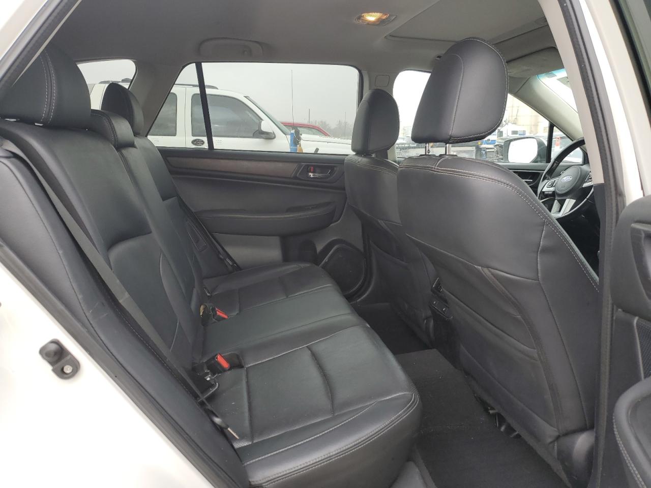 2016 Subaru Outback 2.5I Limited VIN: 4S4BSBNC0G3304970 Lot: 93705425