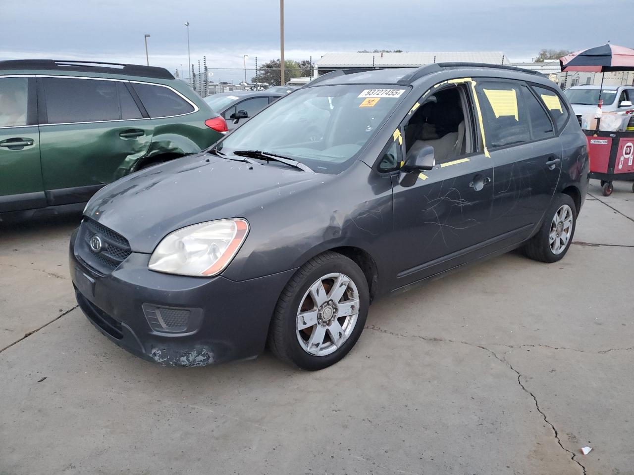 2007 Kia Rondo Base
