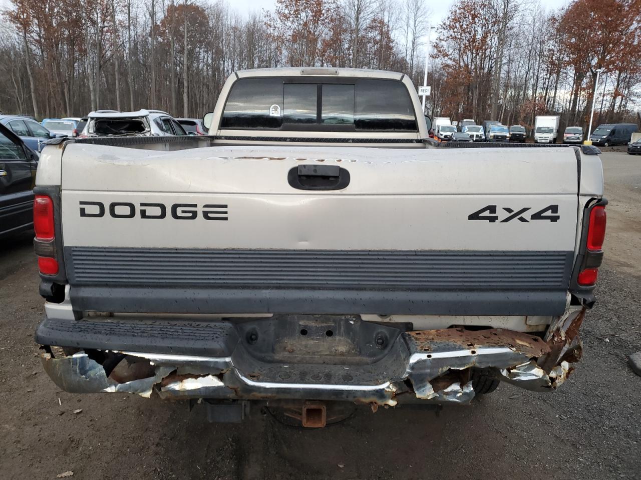 1998 Dodge Ram 2500 VIN: 3B7KF26Z1WM242990 Lot: 92901165