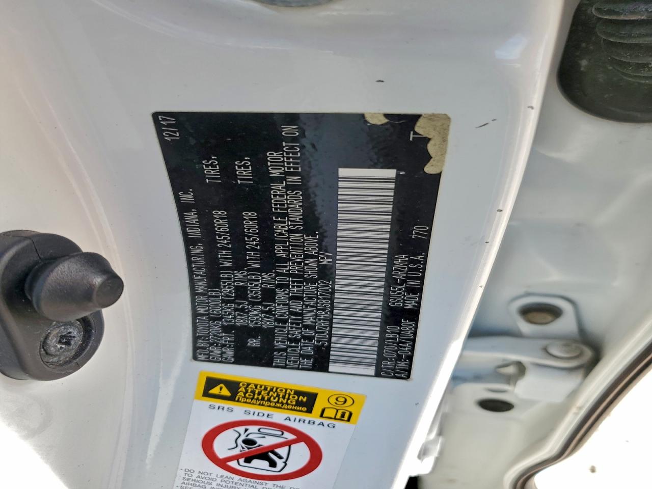 2018 Toyota Highlander Se VIN: 5TDJZRFH8JS817002 Lot: 94410685