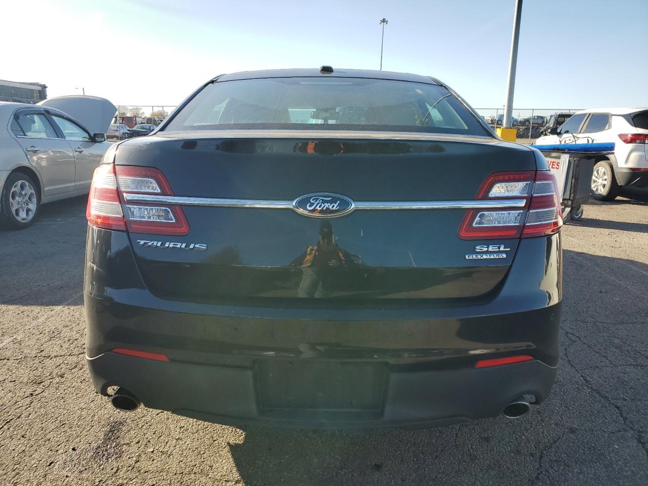 2013 Ford Taurus Sel VIN: 1FAHP2E84DG155579 Lot: 92370215