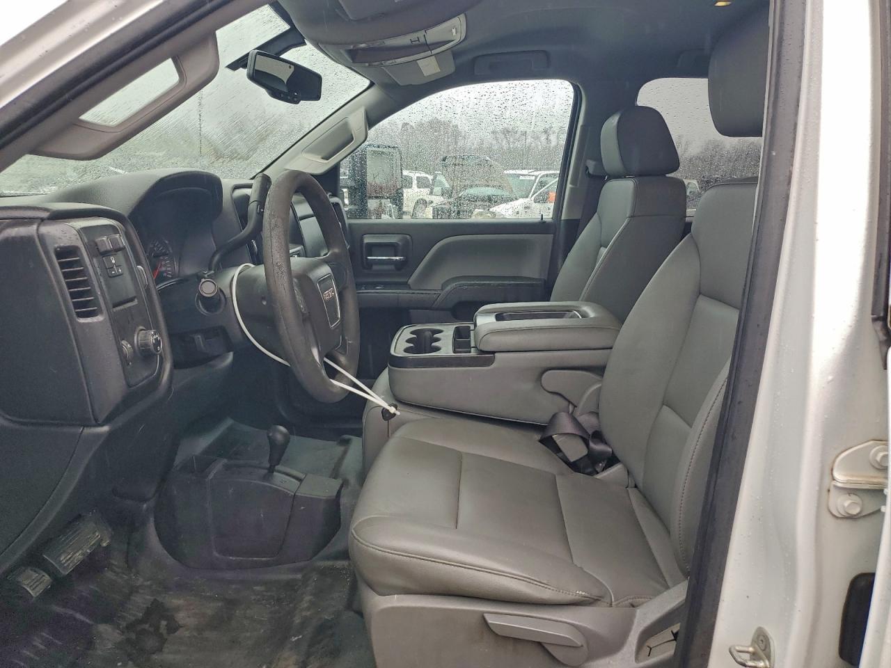 2017 GMC Sierra K2500 Heavy Duty VIN: 1GT22REG3HZ173807 Lot: 94075475