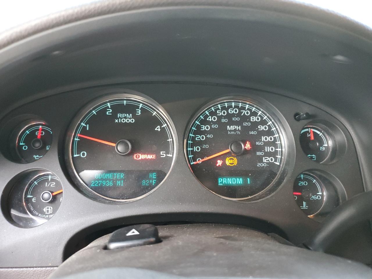 2013 GMC Sierra K3500 Denali VIN: 1GT426C80DF228597 Lot: 93321005