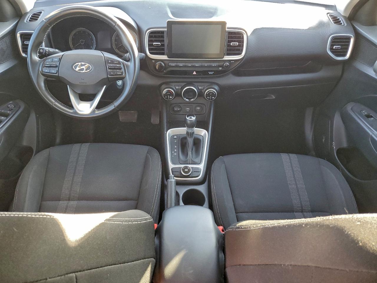 2020 Hyundai Venue Sel VIN: KMHRC8A35LU018749 Lot: 94599585