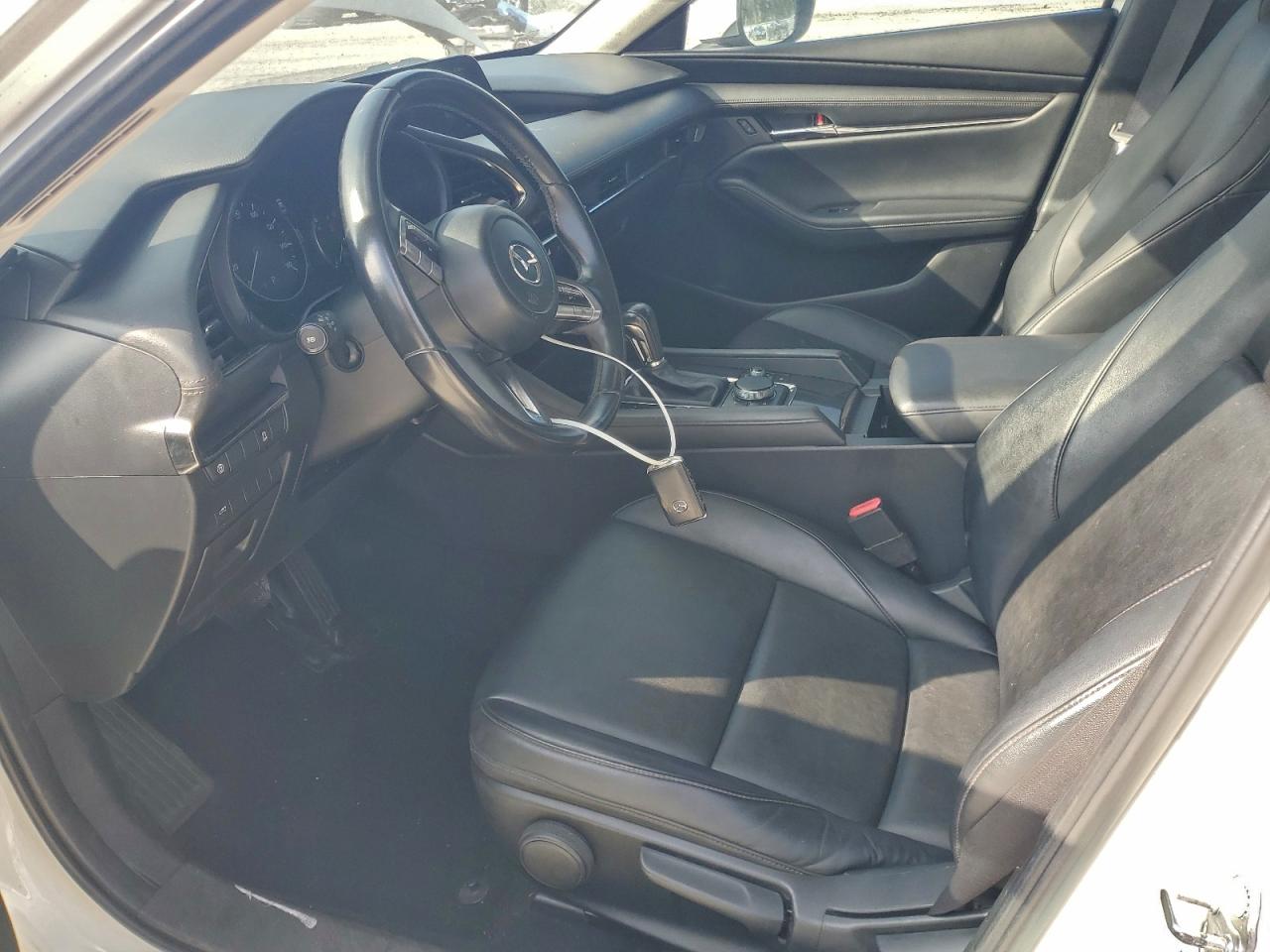 2019 Mazda 3 Select VIN: JM1BPBAM3K1118400 Lot: 92758925