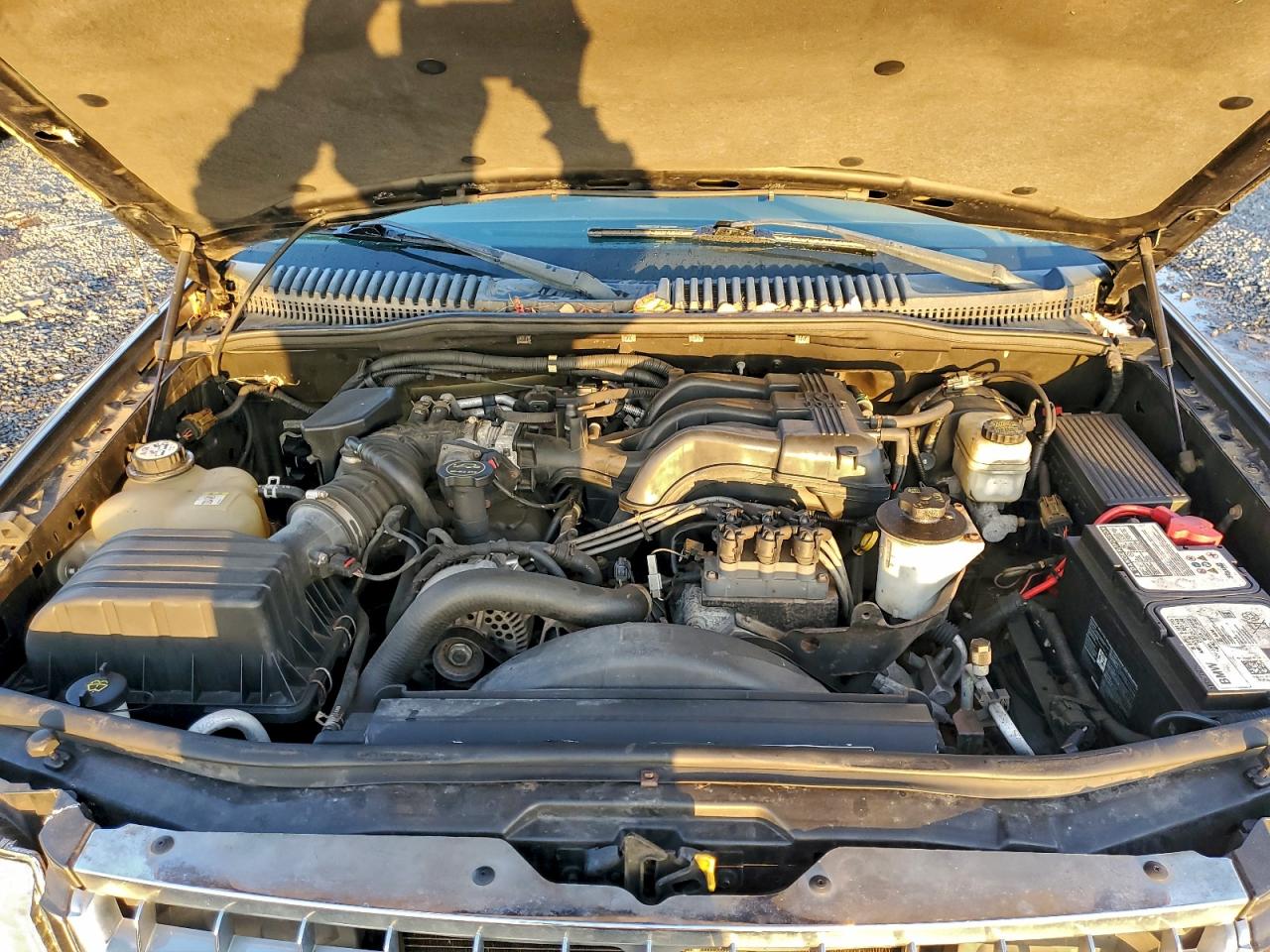 2005 Ford Explorer Xlt VIN: 1FMZU73E95ZA02906 Lot: 94087825