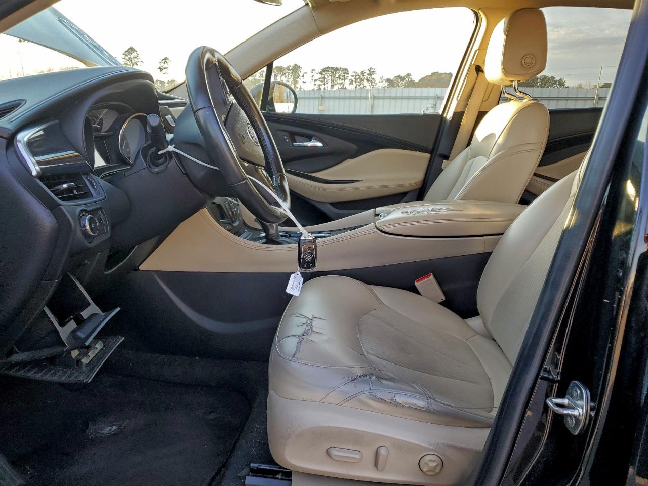 2017 Buick Envision Preferred VIN: LRBFXASA3HD191658 Lot: 94495195