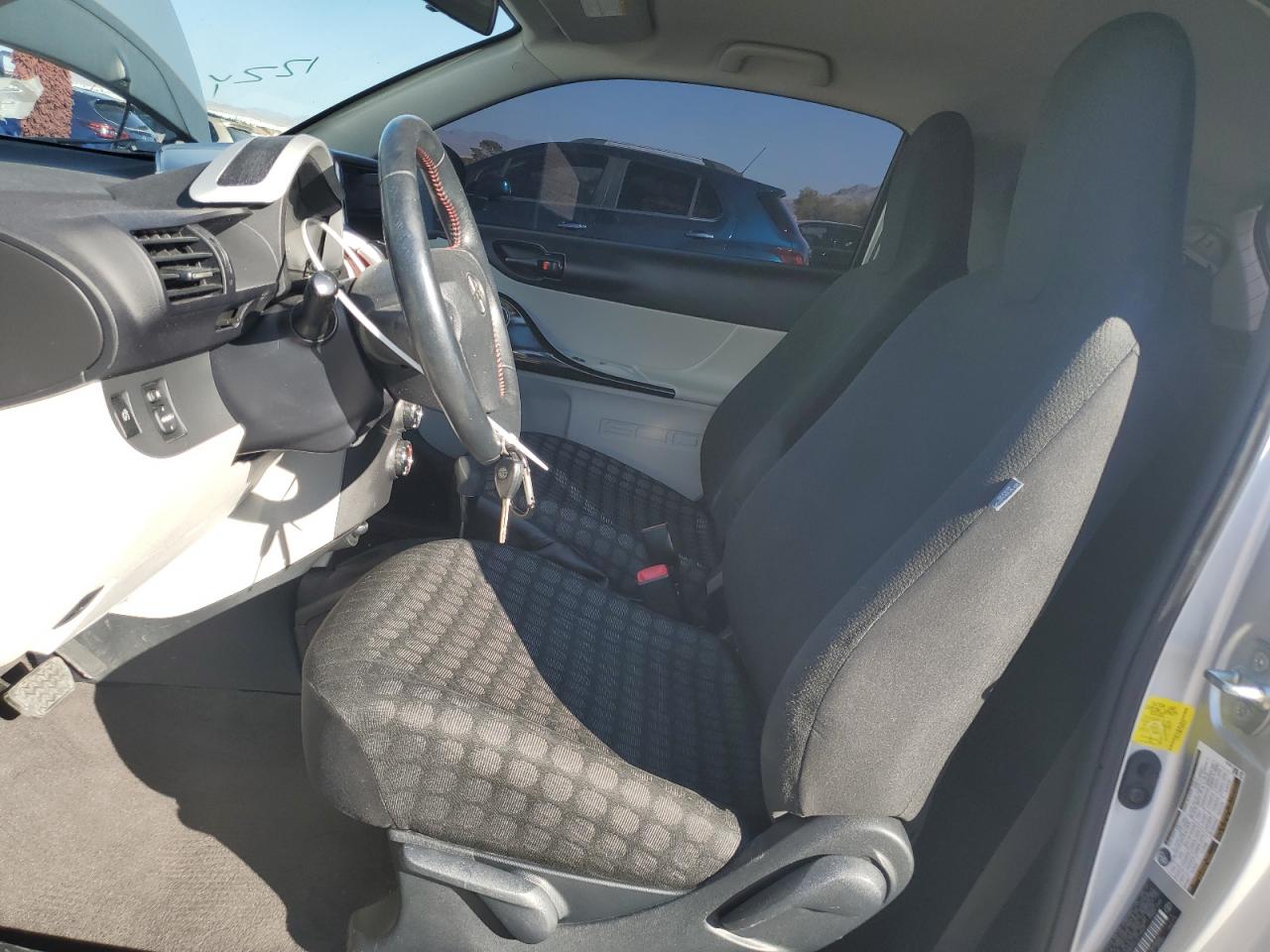 2012 Toyota Scion Iq VIN: JTNJJXB02CJ018629 Lot: 91115535