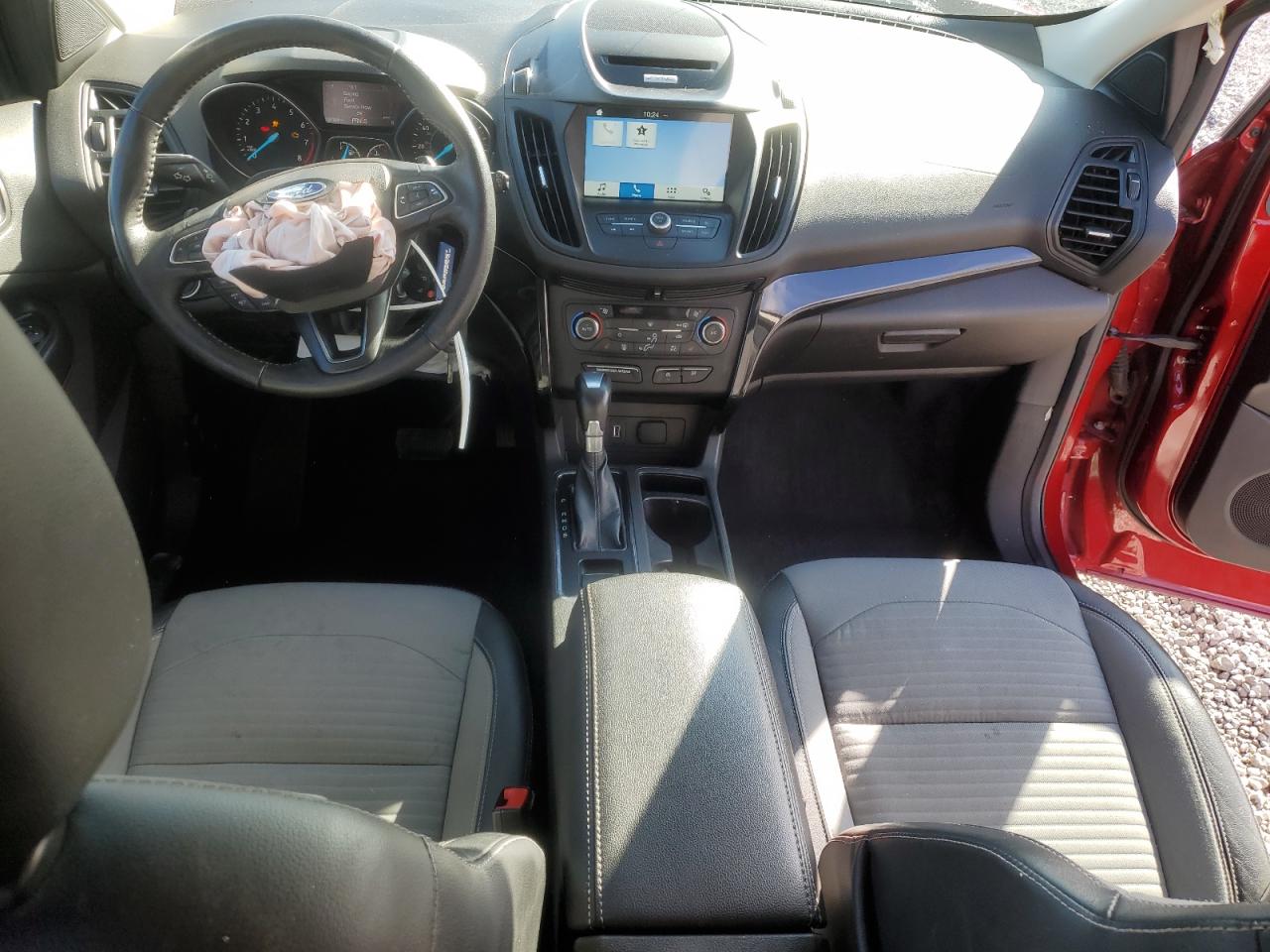 2017 Ford Escape Se VIN: 1FMCU9G96HUD28761 Lot: 92753955