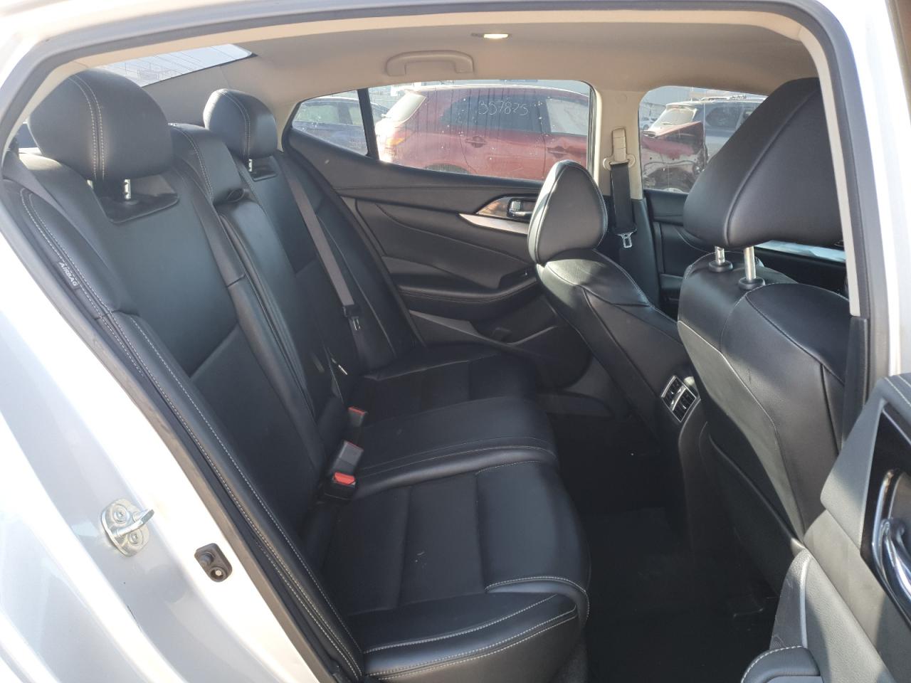 2019 Nissan Maxima S VIN: 1N4AA6AV5KC377946 Lot: 91626985