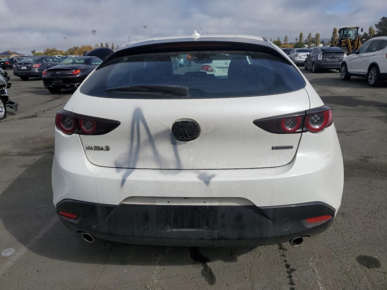 2019 Mazda 3 Preferred VIN: JM1BPAMM5K1118615 Lot: 91620845