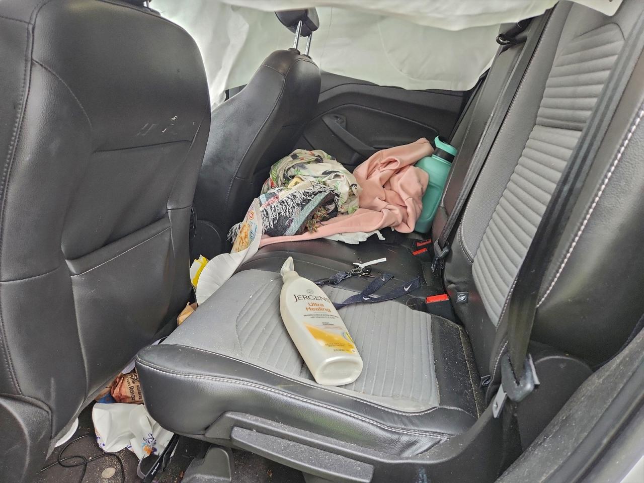 2018 Ford Escape Se VIN: 1FMCU9GDXJUD27039 Lot: 93753275