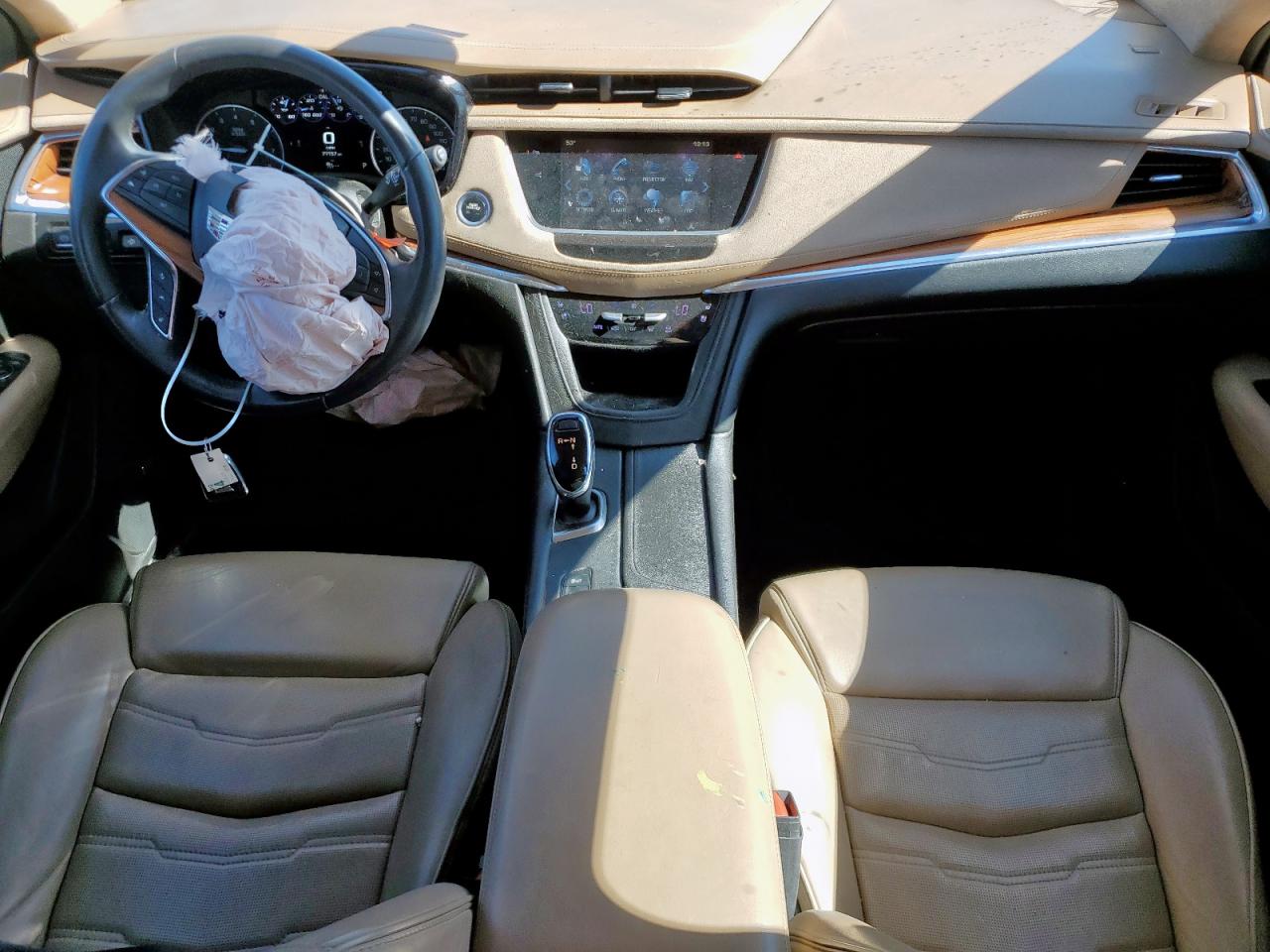 2017 Cadillac Xt5 Platinum VIN: 1GYKNFRS9HZ295392 Lot: 92517525