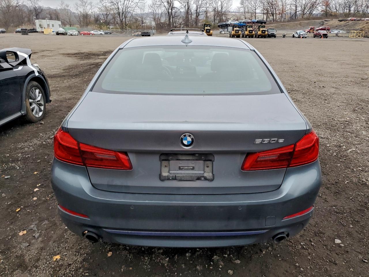 2018 BMW 530Xe VIN: WBAJB1C51JB084747 Lot: 93671065