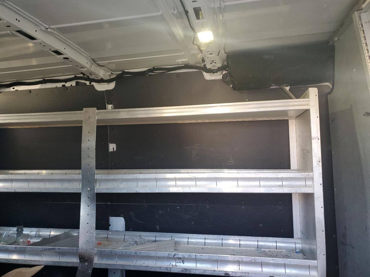 2017 Ford Transit T-150 VIN: 1FTYE1ZM0HKB20008 Lot: 91781055