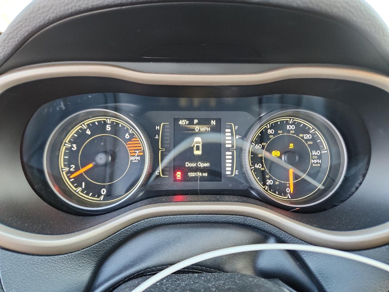 2018 Jeep Cherokee Latitude VIN: 1C4PJLCB4JD540150 Lot: 92129805