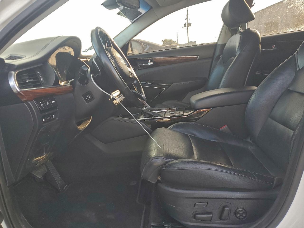 2017 Kia Cadenza Premium VIN: KNALC4J17H5067984 Lot: 94315975