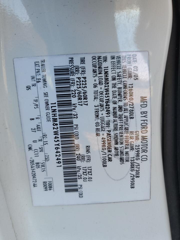 2005 Lincoln Town Car Signature Limited VIN: 1LNHM82W45Y642491 Lot: 92228805