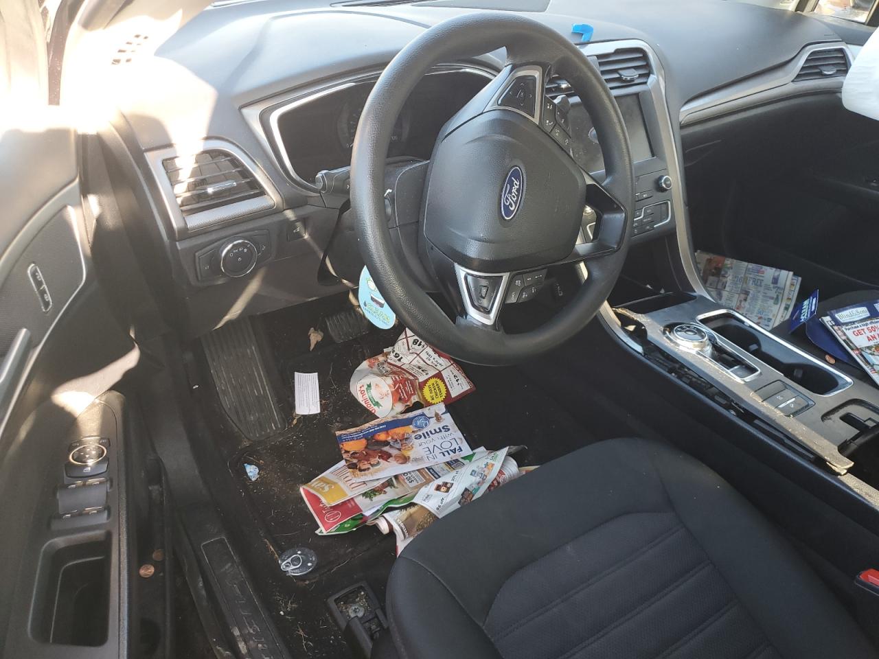 2020 Ford Fusion Se VIN: 3FA6P0LUXLR265863 Lot: 92581605