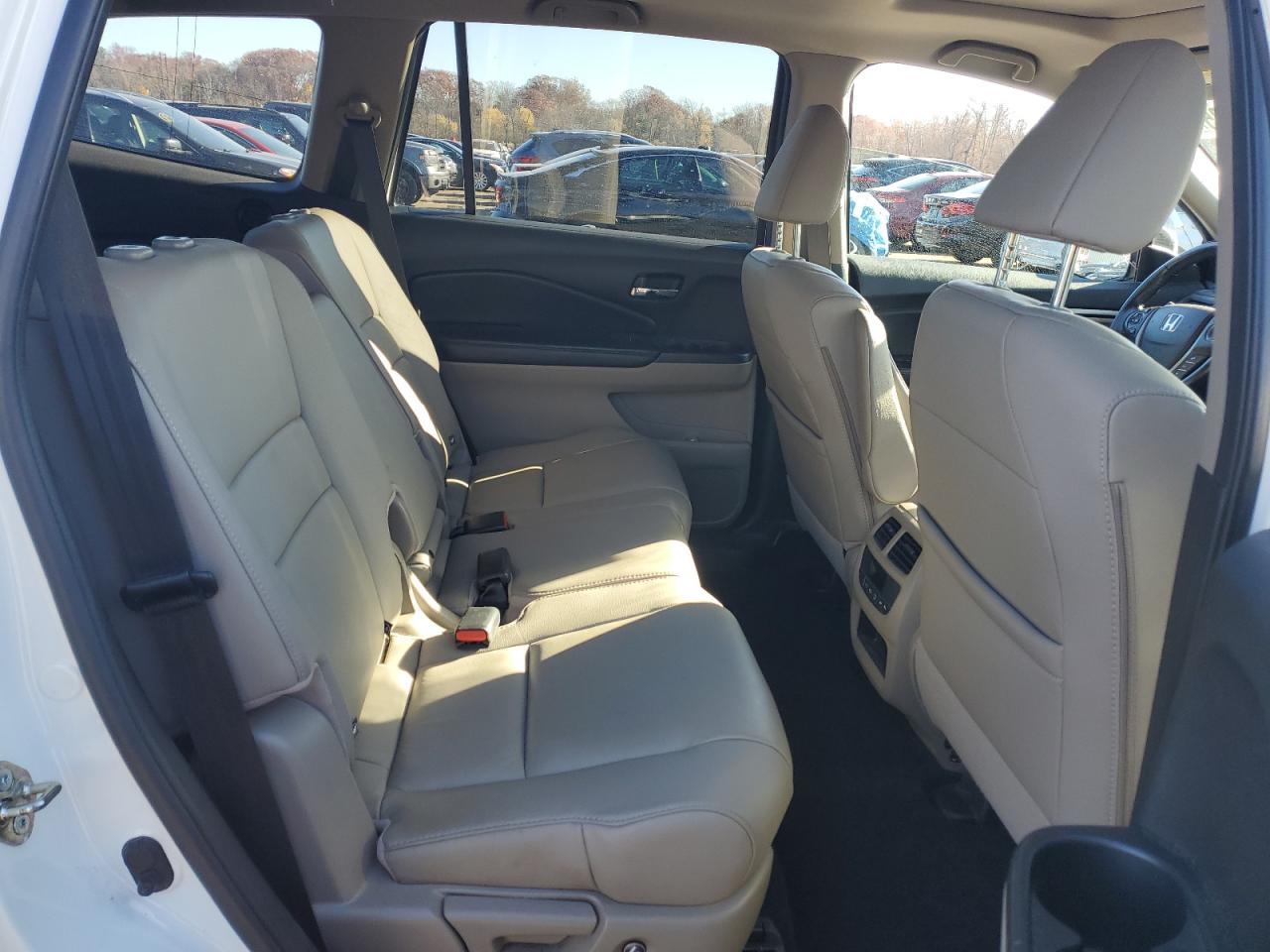 2018 Honda Pilot Exln VIN: 5FNYF6H70JB031287 Lot: 92331235