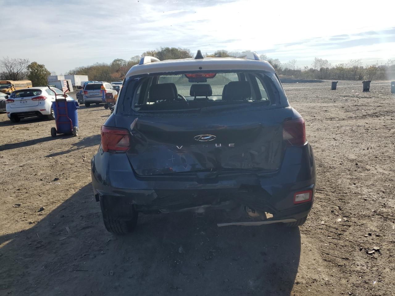 2021 Hyundai Venue Sel VIN: KMHRC8A3XMU080536 Lot: 92065155