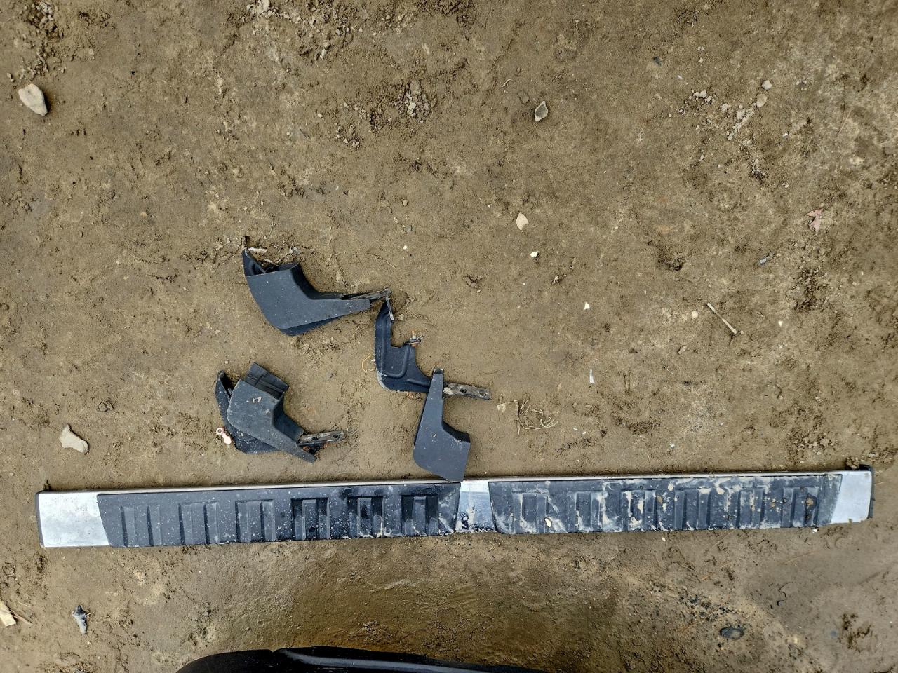 2017 GMC Canyon Slt VIN: 1GTG6DEN6H1313553 Lot: 94035385