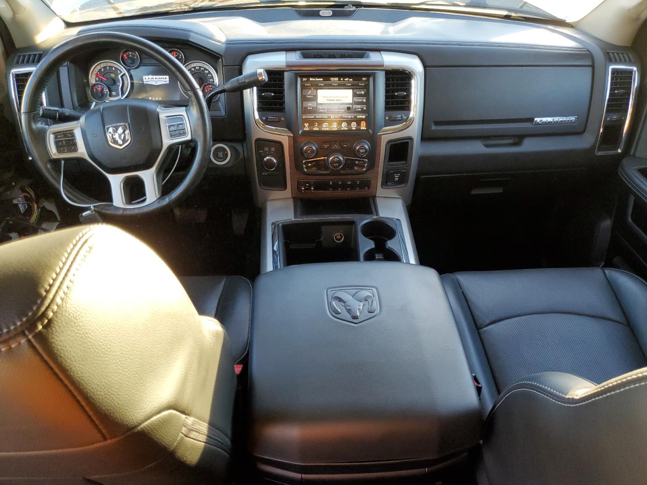 2015 Ram 2500 Laramie VIN: 3C6UR5FL9FG515869 Lot: 92991235