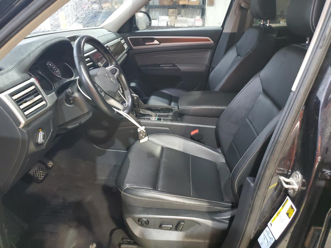 2021 Volkswagen Atlas Se VIN: 1V2WR2CA4MC565998 Lot: 93667375