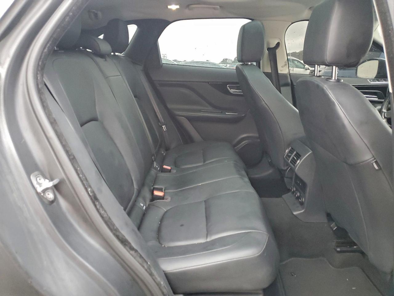 2017 Jaguar F-Pace Premium VIN: SADCJ2BVXHA049599 Lot: 93931855