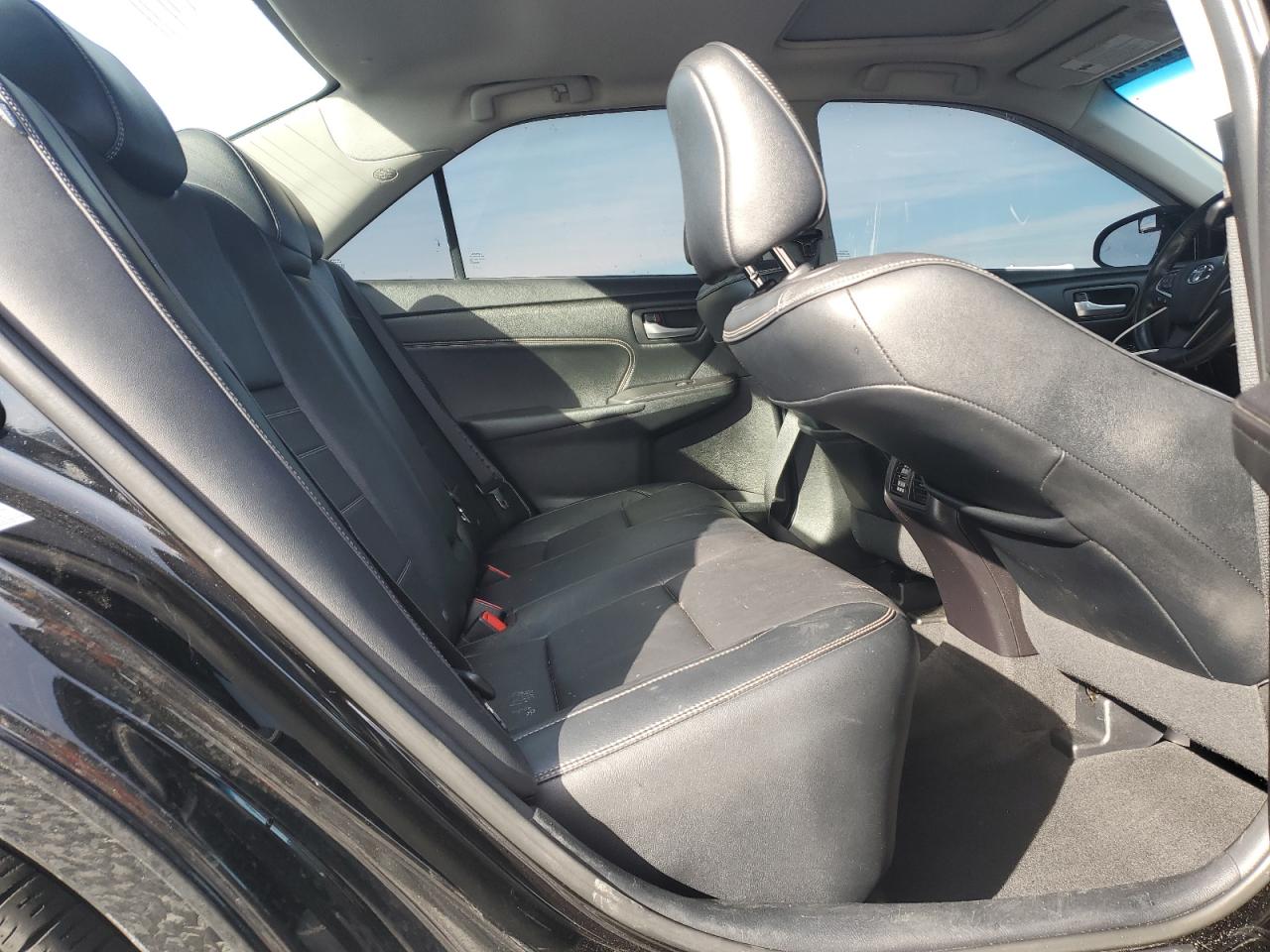 2015 Toyota Camry Hybrid VIN: 4T1BD1FK4FU174145 Lot: 91988055