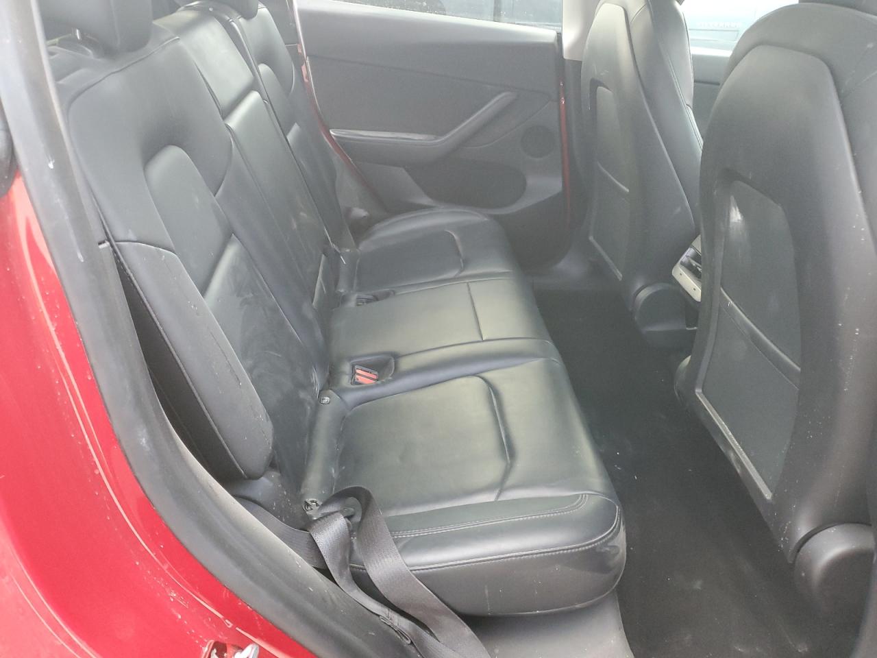 2022 Tesla Model Y VIN: 7SAYGDEE4NF480551 Lot: 93035955