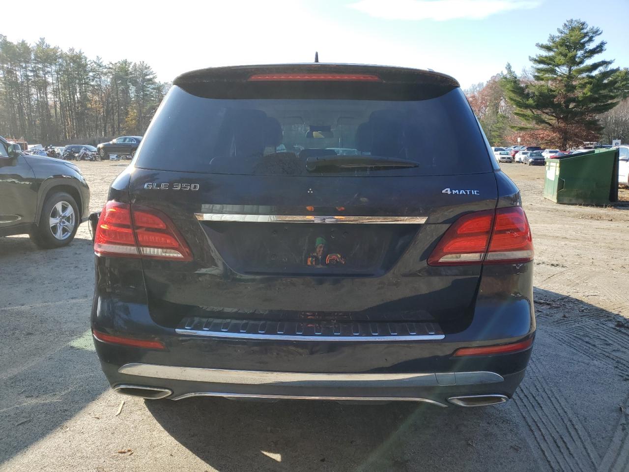 Фото: 4JGDA5HB0JB083173