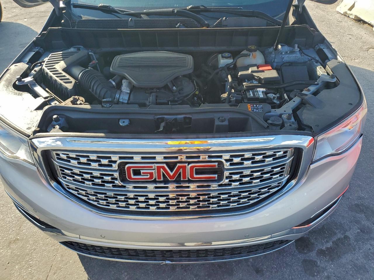 2019 GMC Acadia Denali VIN: 1GKKNPLS5KZ182605 Lot: 94284685