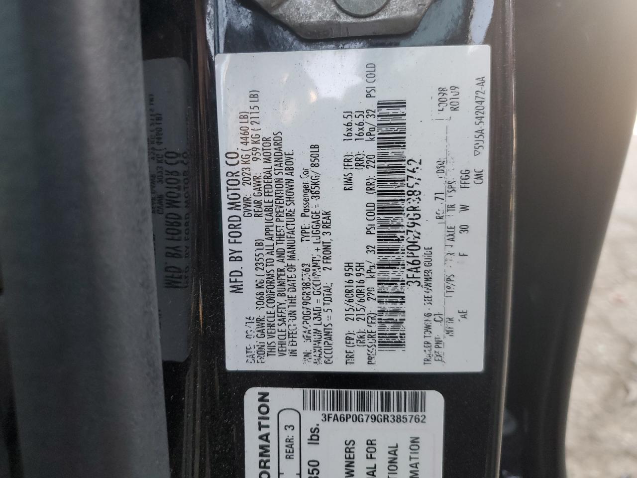 2016 Ford Fusion S VIN: 3FA6P0G79GR385762 Lot: 92862425